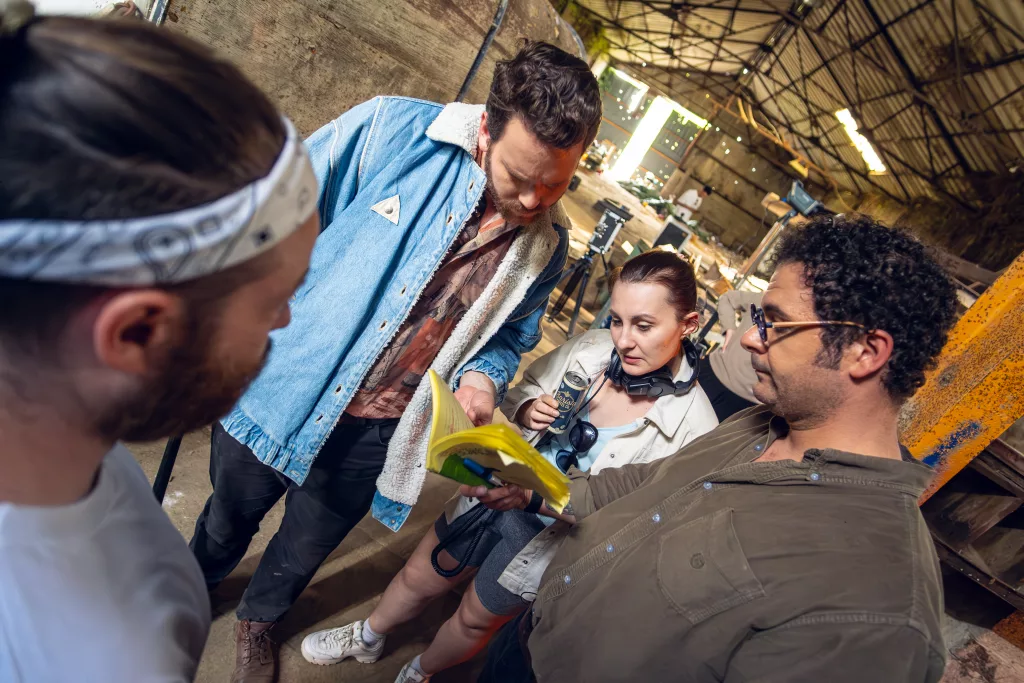 Deadcast_BTS_SGlass_hi-res_eh66-47 Deadcast_BTS_SGlass_hi-res_eh66-47